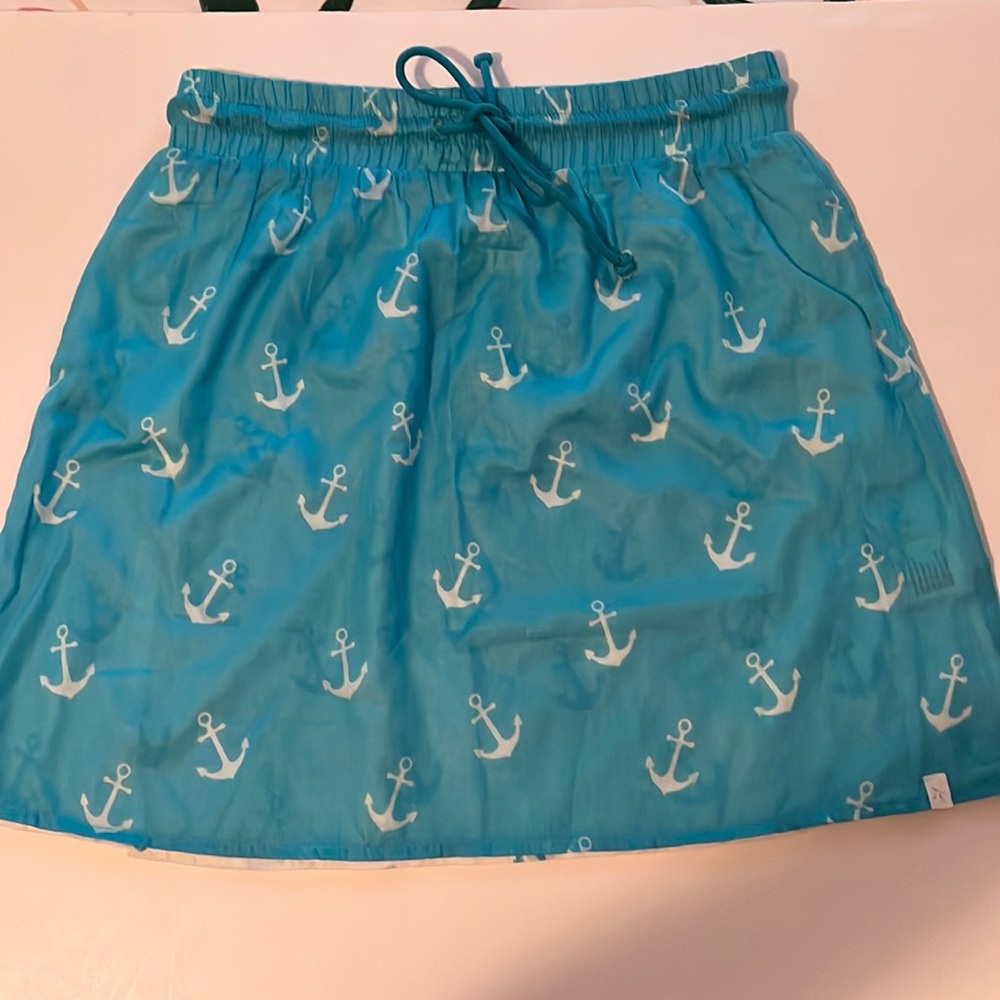 All cotton new with tags reversible anchors ahoy skirt size small